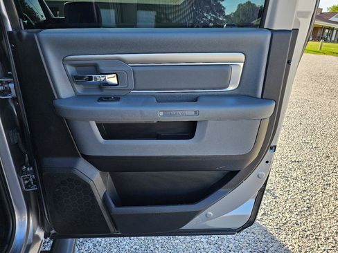 Used 2019 RAM 1500 Big Horn AWD/4WD image 31