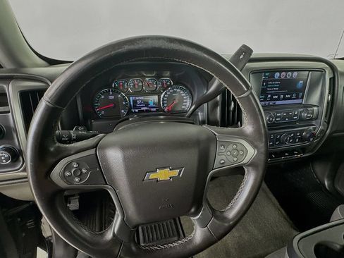 Used 2018 Chevrolet Silverado 1500 LT w/ All Star Edition AWD/4WD image 12