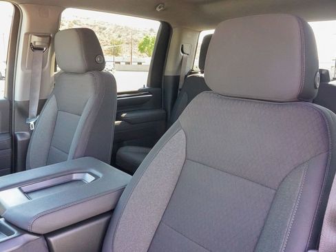 Used 2025 GMC Sierra 2500 SLE w/ SLE Value Package; image 25