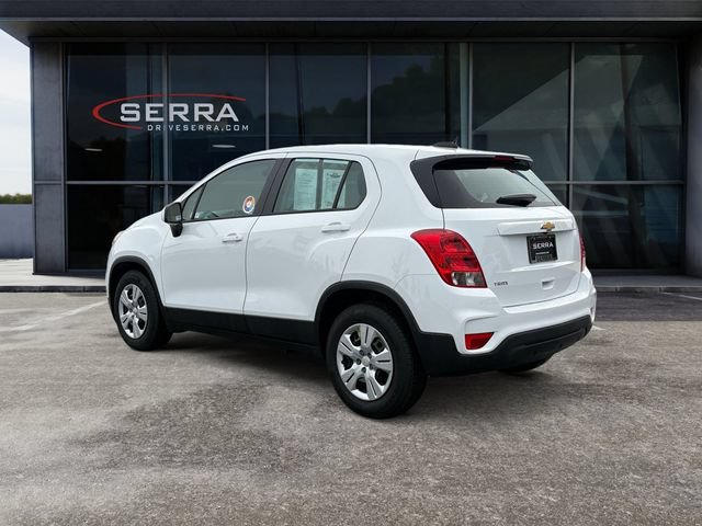 Used 2018 Chevrolet Trax LS FWD image 3