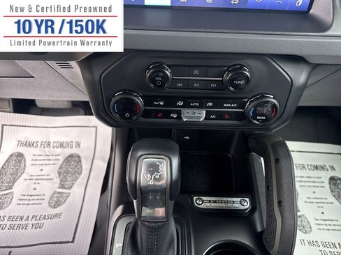 Used 2024 Ford Bronco Everglades image 22