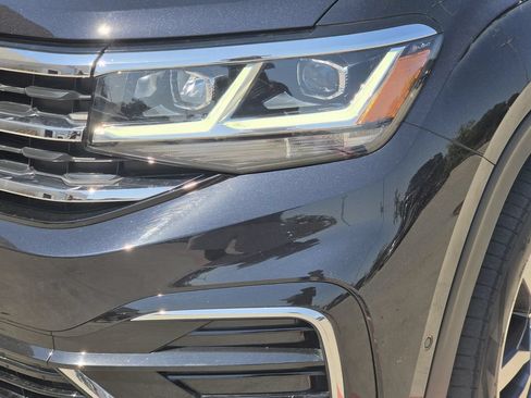 Used 2023 Volkswagen Atlas Cross Sport SEL Premium R-Line AWD/4WD image 6