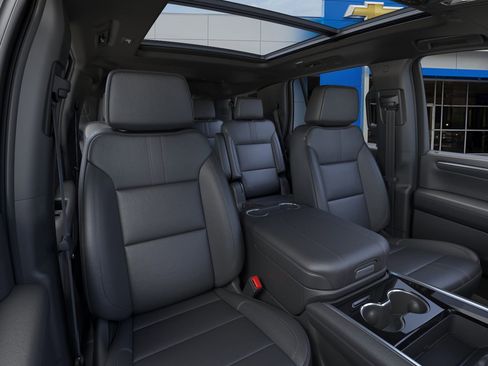 New 2026 Chevrolet Tahoe RST image 16