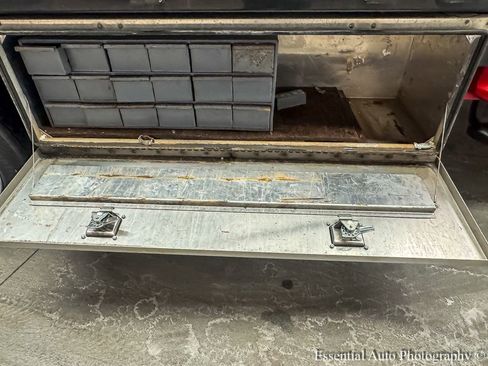 Used 2022 Ford F550 2WD Regular Cab Super Duty image 31