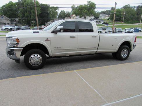 Used 2021 RAM 3500 Limited AWD/4WD image 8