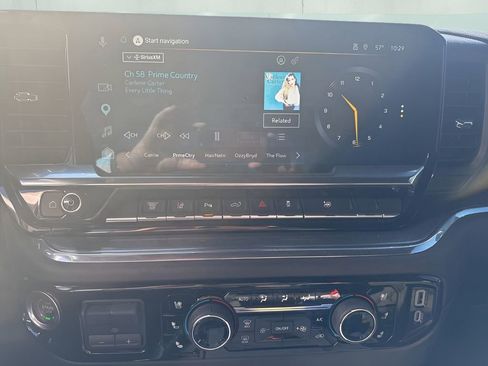 Used 2025 Chevrolet Silverado 2500 High Country w/ High Country Premium Package image 11