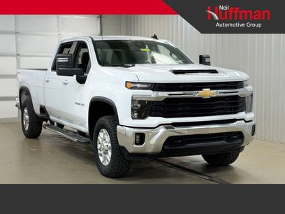 Used 2025 Chevrolet Silverado 3500 LT w/ Safety Package