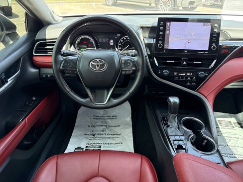 Used 2023 Toyota Camry XSE w/ Navigation Package FWD image 15
