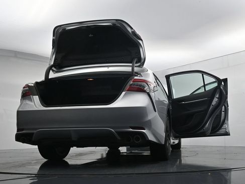 Used 2024 Toyota Camry XSE FWD image 30