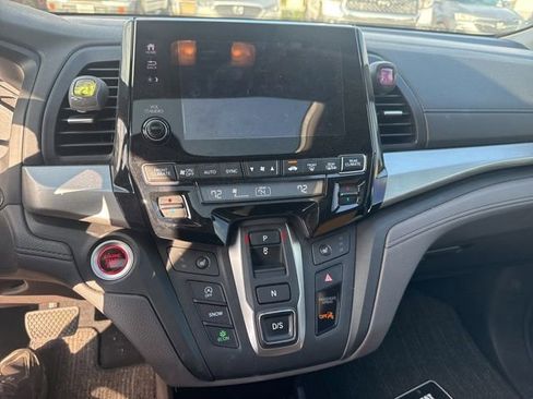 Used 2022 Honda Odyssey EX-L image 10