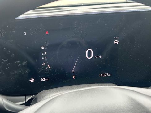 Used 2024 Buick Envista Preferred w/ Convenience I Package image 11