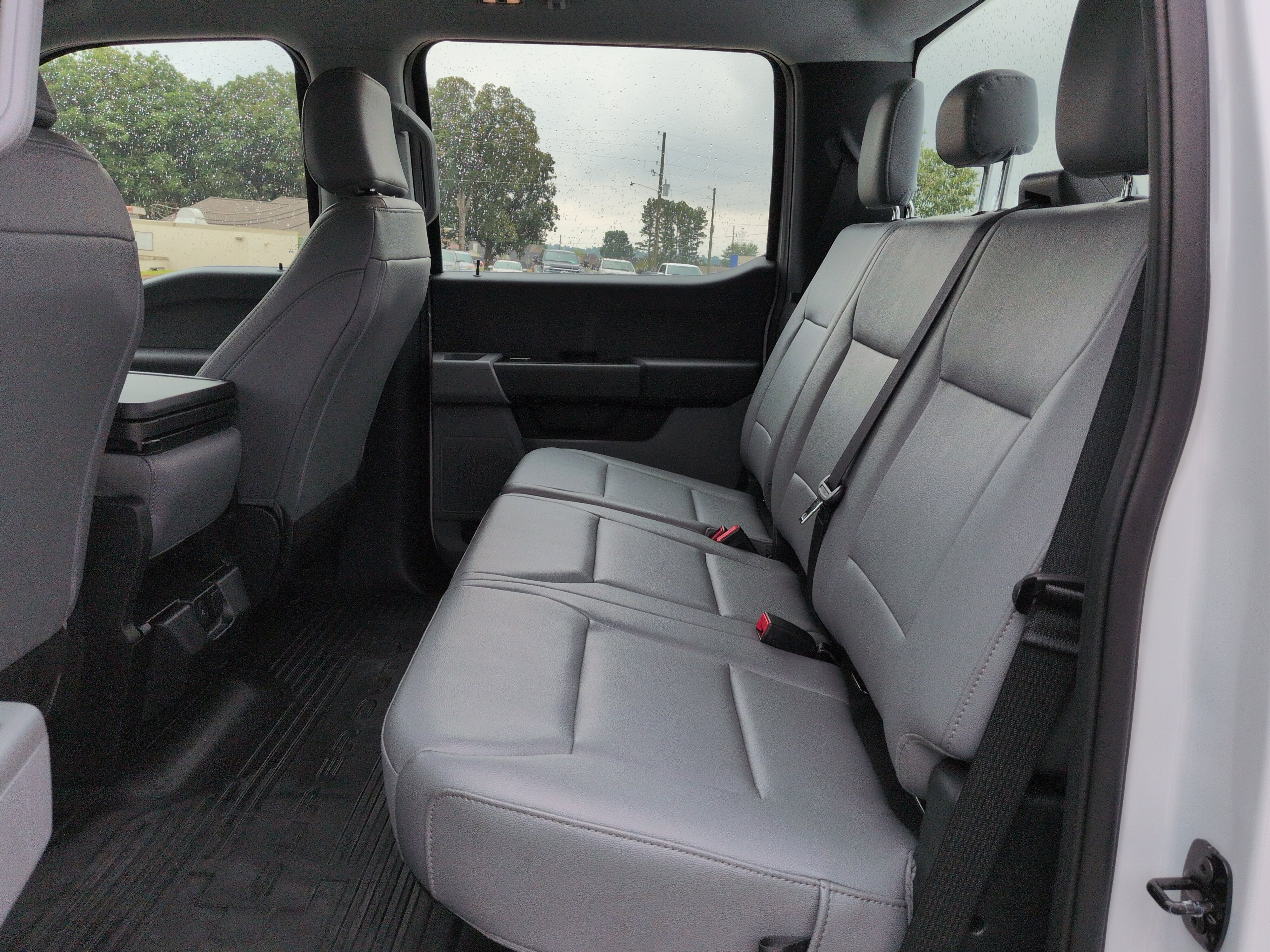 Used 2026 Ford F250 XL w/ FX4 Off-Road Package AWD/4WD image 12