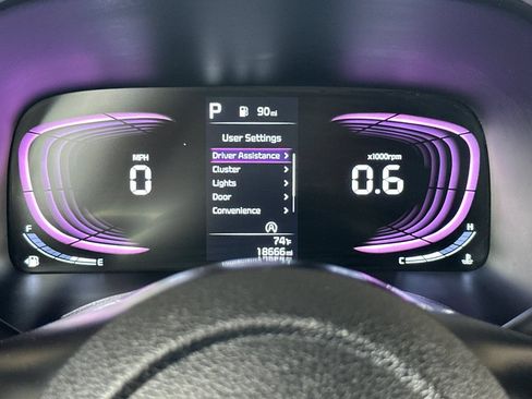 Used 2025 Kia Soul LX w/ LX Technology Package FWD image 24