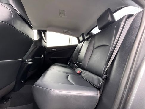 Used 2017 Toyota Prius Two image 13