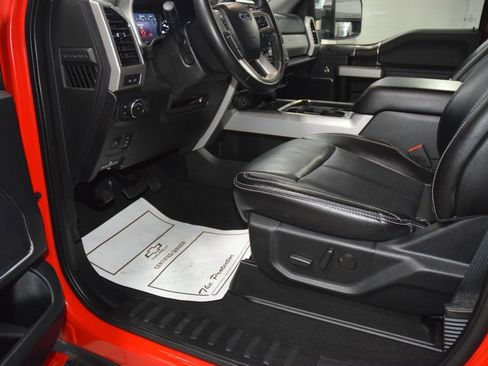 Used 2021 Ford F250 Lariat w/ Lariat Ultimate Package AWD/4WD image 39