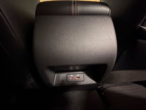 Used 2024 Nissan Altima 2.5 SR FWD image 24