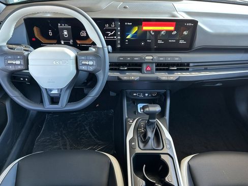 New 2026 Kia K4 GT-Line FWD image 13