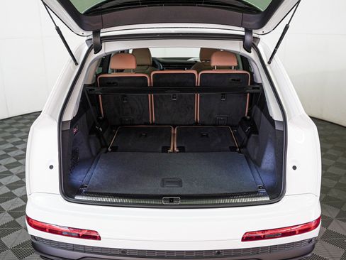 New 2026 Audi Q7 3.0T Premium image 5