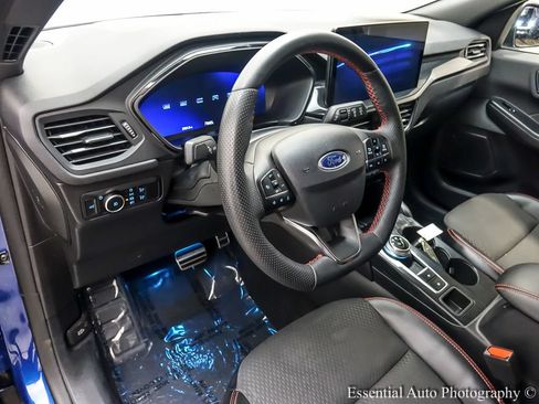Used 2023 Ford Escape ST-Line Elite AWD/4WD image 10
