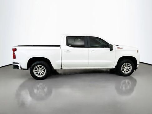 Used 2022 Chevrolet Silverado 1500 RST image 11