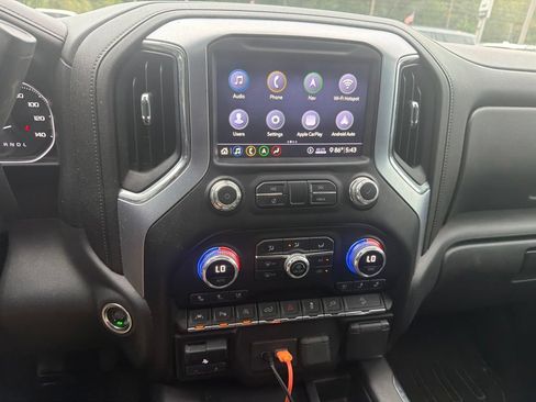Used 2020 GMC Sierra 1500 SLT w/ SLT Premium Plus Package AWD/4WD image 27