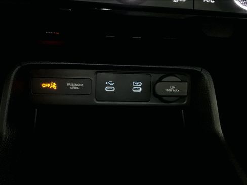 Used 2025 Honda Civic Sport image 15