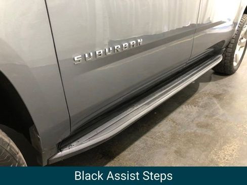 Certified 2019 Chevrolet Suburban LT AWD/4WD image 27