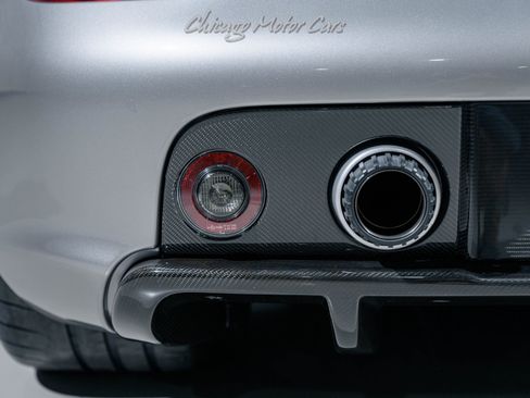 Used 2005 Porsche Carrera GT RWD image 37
