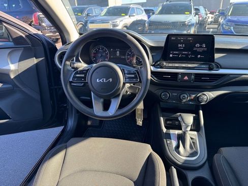 Certified 2023 Kia Forte LXS image 11