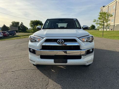Used 2016 Toyota 4Runner Limited AWD/4WD image 12