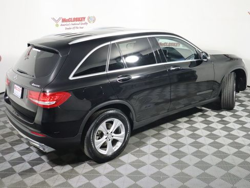 Used 2016 Mercedes-Benz GLC 300 4MATIC image 4