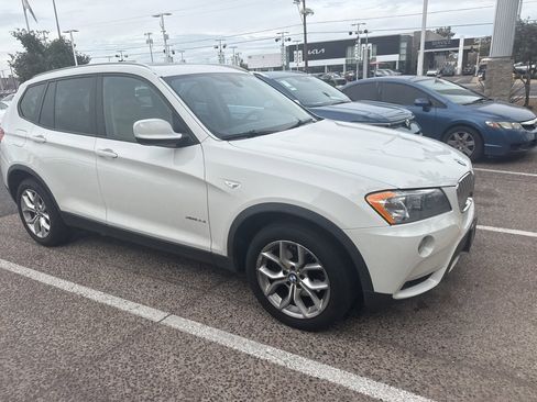Used 2013 BMW X3 xDrive35i image 3
