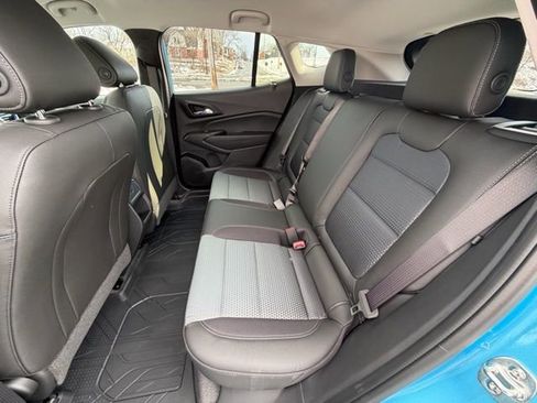New 2026 Chevrolet Trax LT w/ Driver Confidence Package image 34