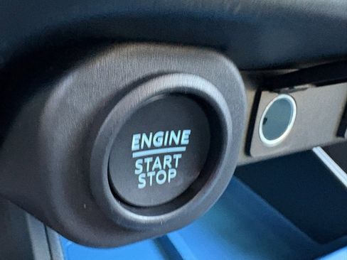 New 2025 Ford Maverick XLT image 49