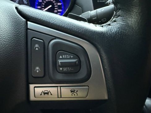 Used 2016 Subaru Outback 2.5i Premium image 11