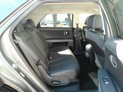 Used 2023 Hyundai Ioniq 5 SEL image 25