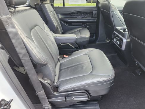 Used 2020 Ford Expedition Max Platinum AWD/4WD image 23