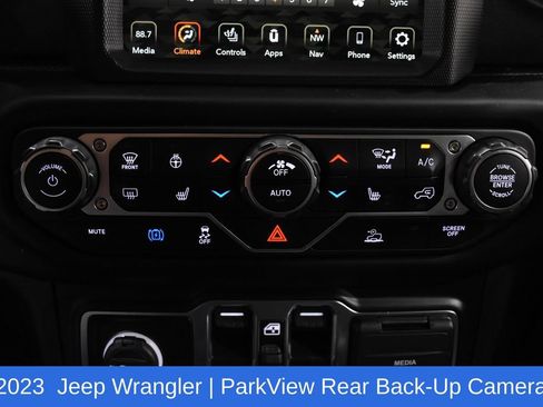 Used 2023 Jeep Wrangler Unlimited Sahara w/ Cold Weather Group AWD/4WD image 18