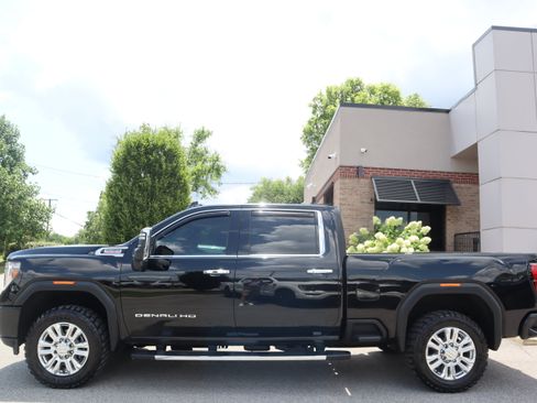 Used 2021 GMC Sierra 2500 Denali w/ Denali Ultimate Package AWD/4WD image 10