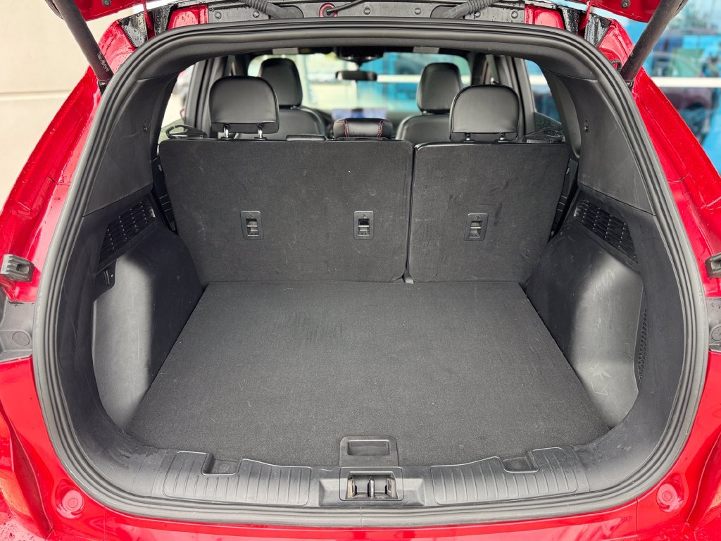 Used 2024 Ford Escape ST-Line w/ Tech Pack #1 AWD/4WD image 33