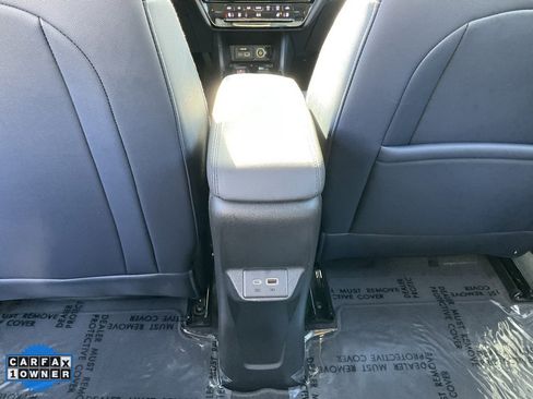 Used 2022 Chevrolet Bolt EUV LT w/ Convenience Package image 33