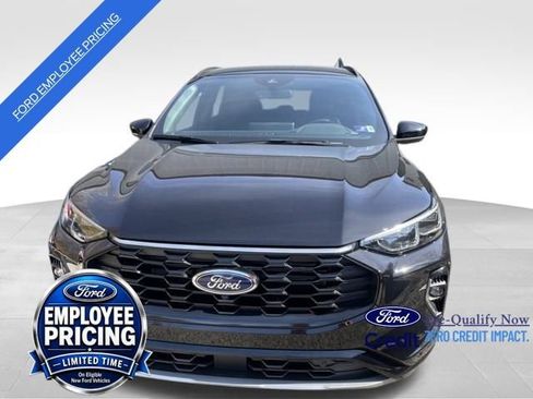 New 2023 Ford Escape ST-Line Elite AWD/4WD image 2