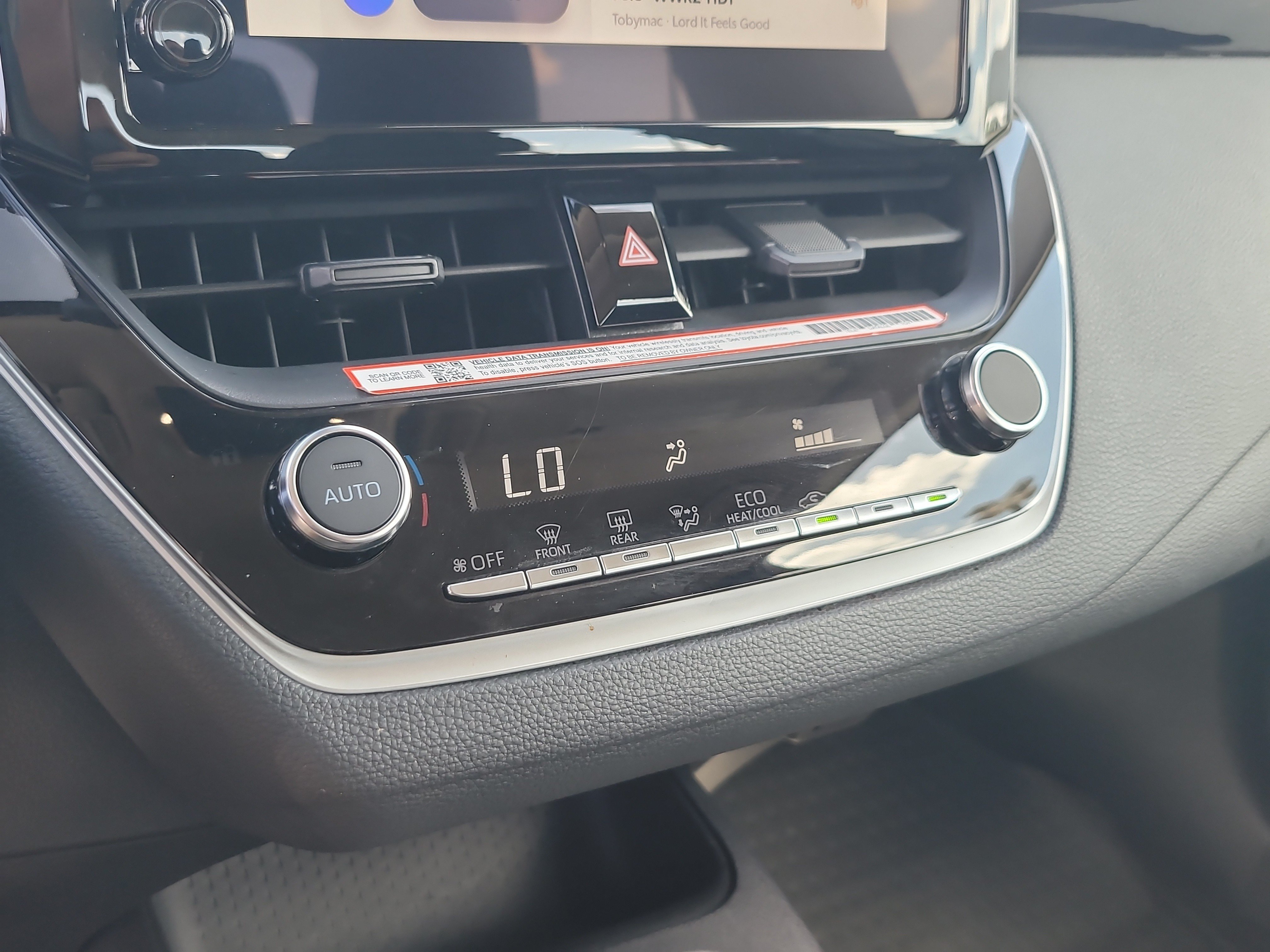 Used 2025 Toyota Corolla LE FWD image 23