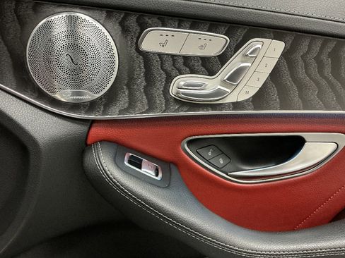 Used 2015 Mercedes-Benz C 400 4MATIC image 8