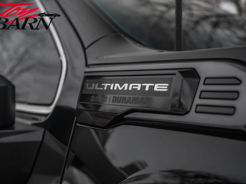 Used 2024 GMC Sierra 2500 Denali Ultimate image 10