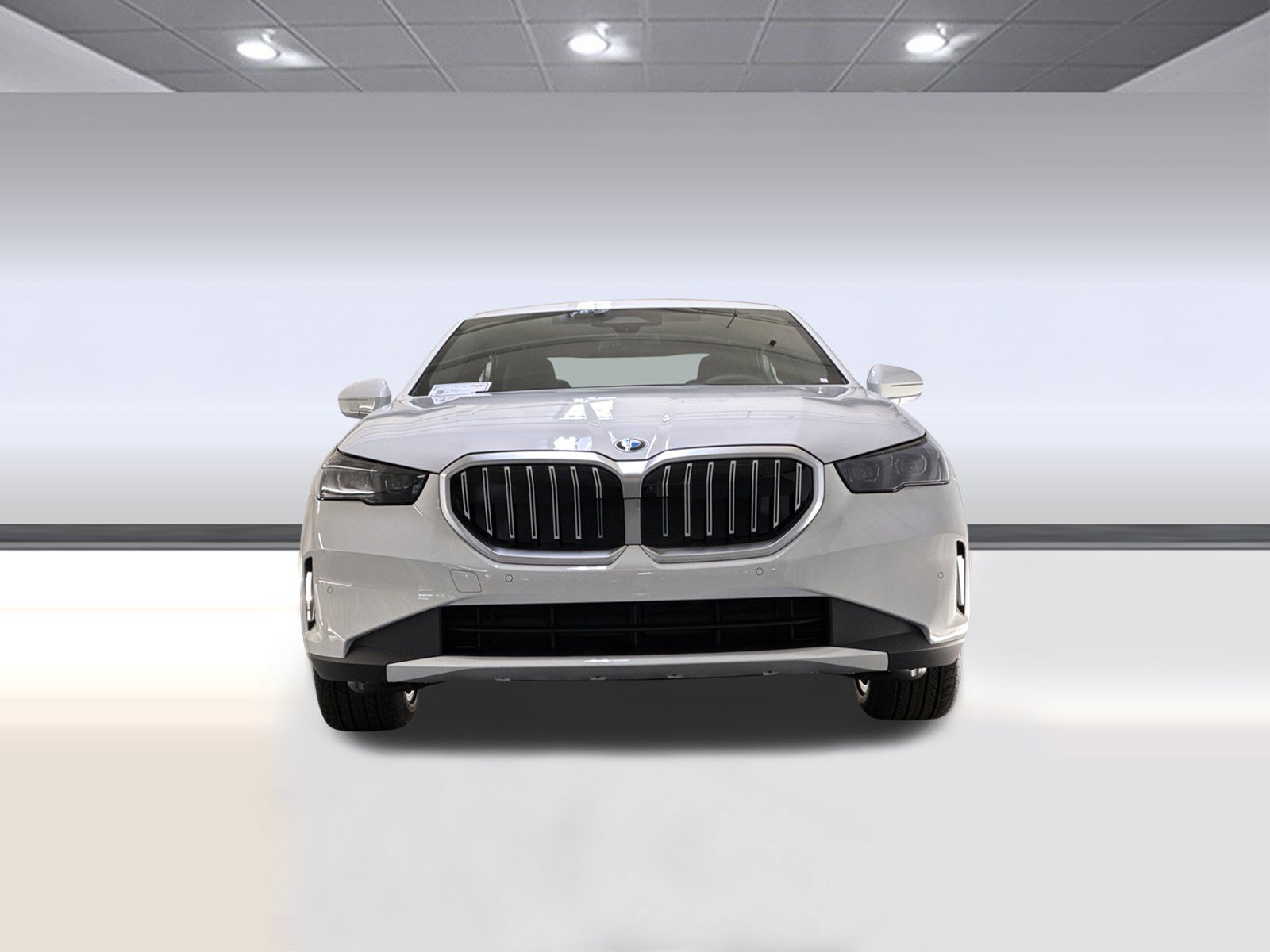 Used 2026 BMW 530i w/ Premium Package RWD image 6