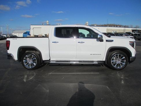 Certified 2023 GMC Sierra 1500 SLT w/ SLT Premium Plus Package image 4