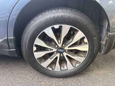 Used 2016 Subaru Outback 3.6R Limited AWD/4WD image 14