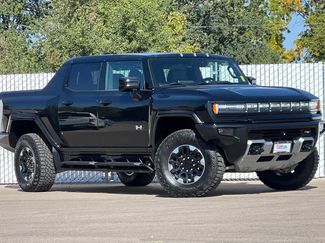 New 2025 GMC Hummer EV 3X w/ Extreme Off-Road Package video 2