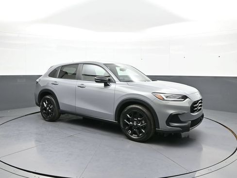 Certified 2024 Honda HR-V Sport image 4